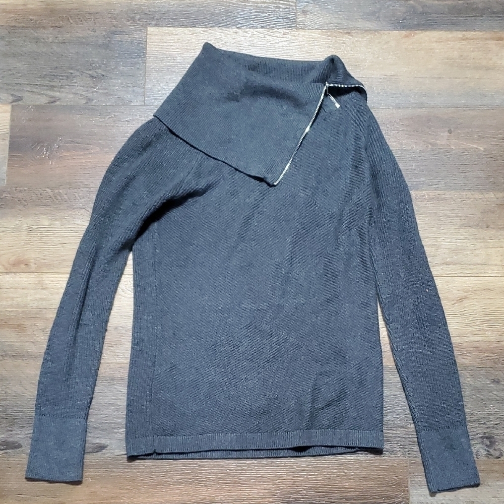 White House Black Market Gray Cowlneck Cashmere Blnd Sweater Asymmetrical Collar